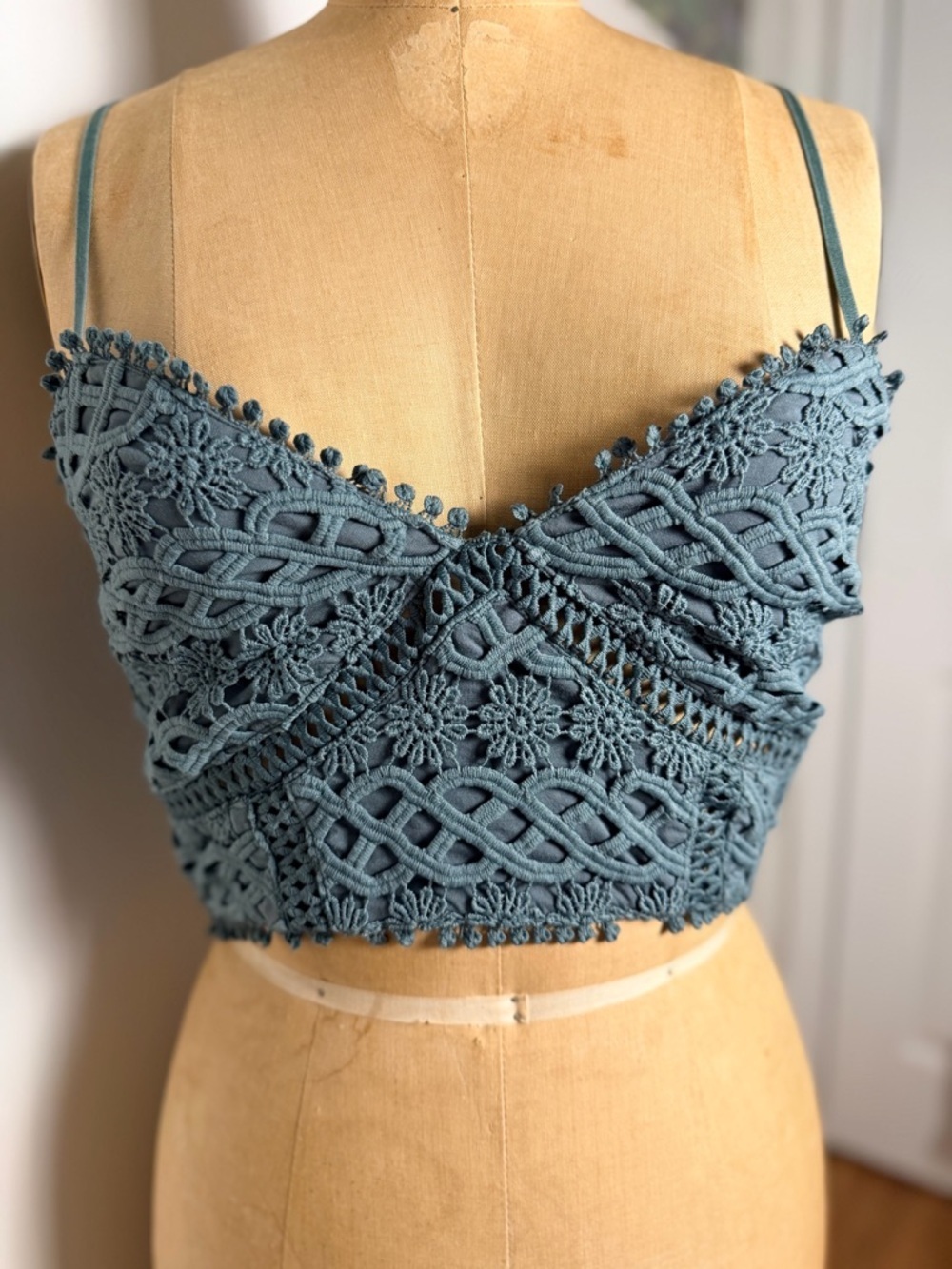 Listicle teal lace bra/bralette small adjustable straps